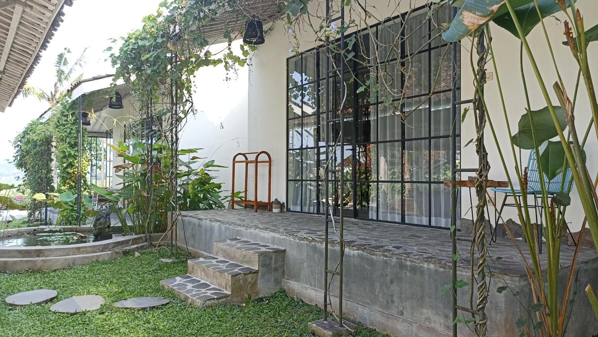 Sunmoonstarvillas Yogyakarta Jarakan Kültér fotó